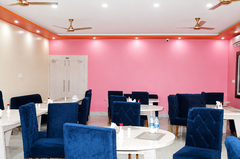 Restaurant, Puri Hotel Manjulata Residency, Puri