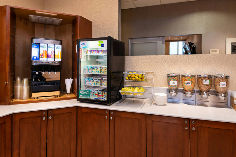 Food & Drinks 4, Springhill Suites Pittsburgh North Shore, Allegheny