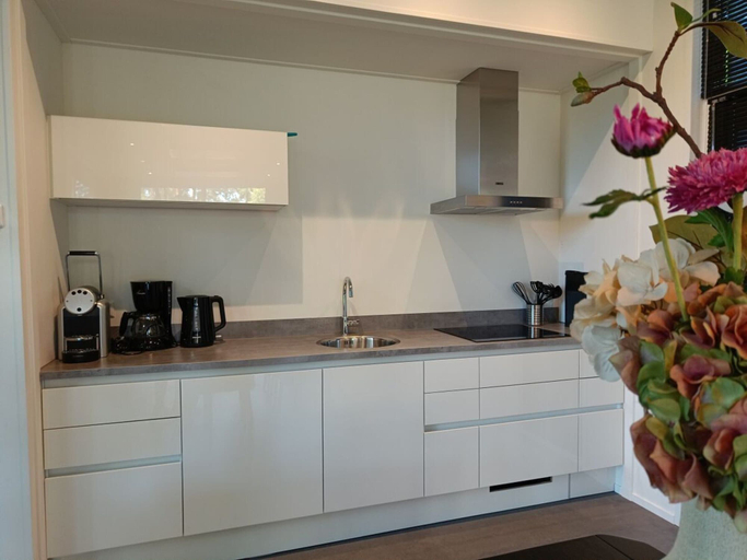 Private kitchen, L-cube Hottub 4+2, Maarn