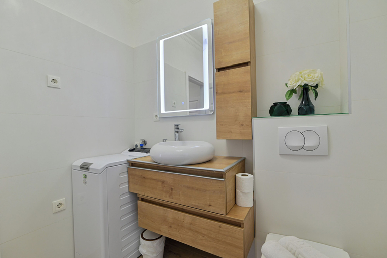 Bathroom 3, Apartment With Breathtaking sea View, Trogir