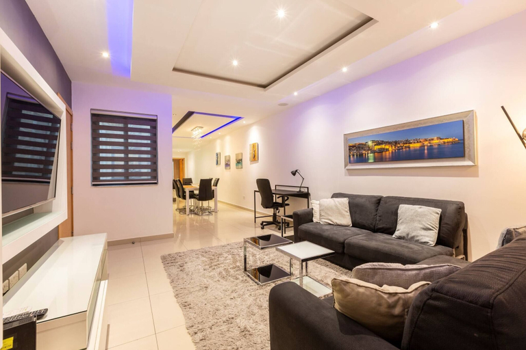 Living room 5, Sliema Bluemist Near Balluta Bay