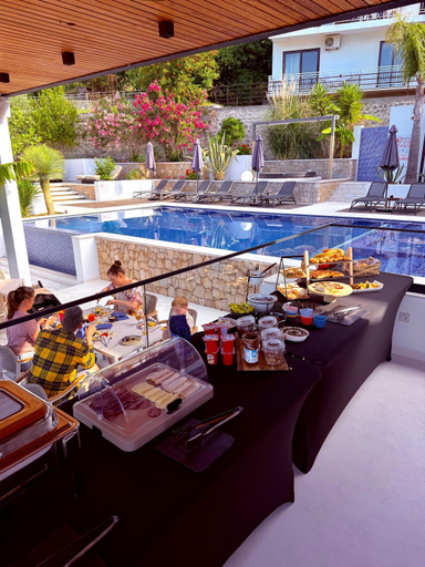 Food & Drinks, Apartments Secret Garden