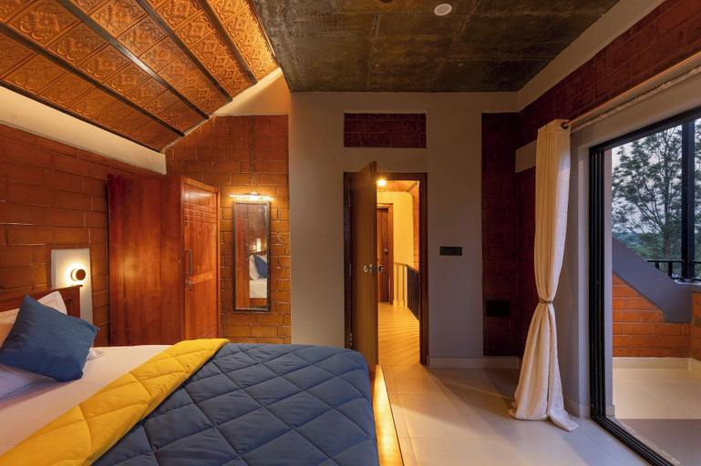 Bedroom 3, Alphanso Stays by Stayjade, Krishnagiri