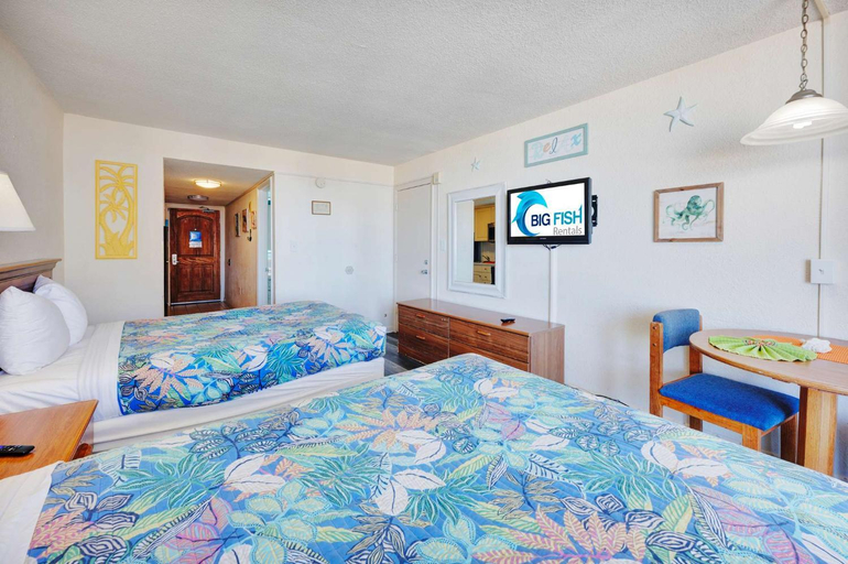 Bedroom 3, Ocean Annie's Oceanview Studio,Scenic Views,Pools!, Horry