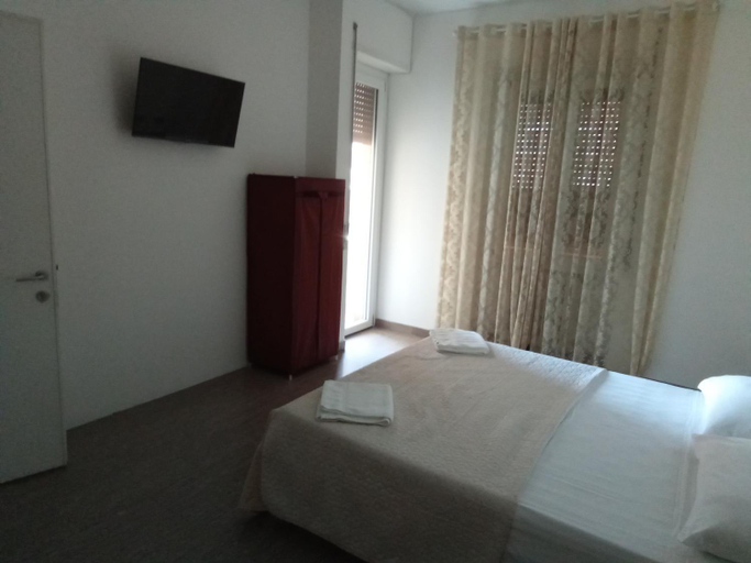 Bedroom 2, Katrin luxury, Verona