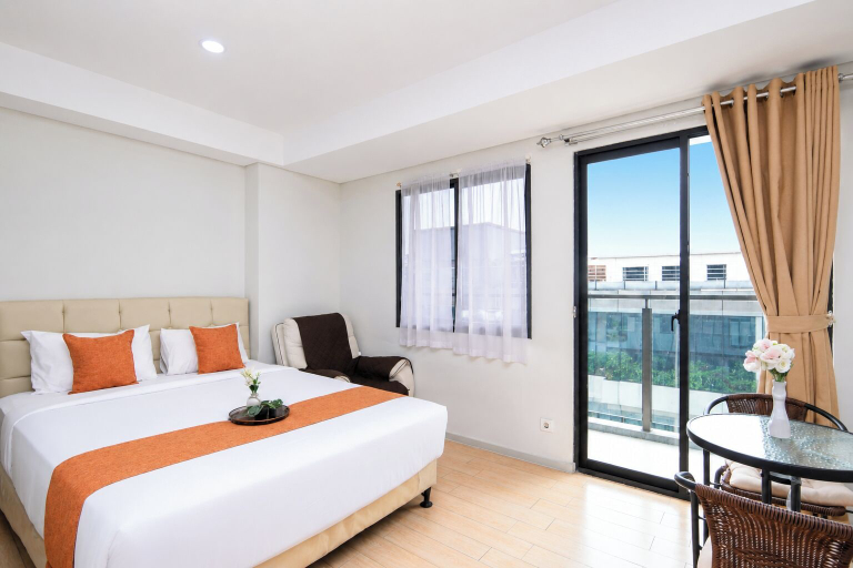 Room 3, Cozy Wooden Touch Studio Room At Apartment Daan Mogot City, Jakarta Barat