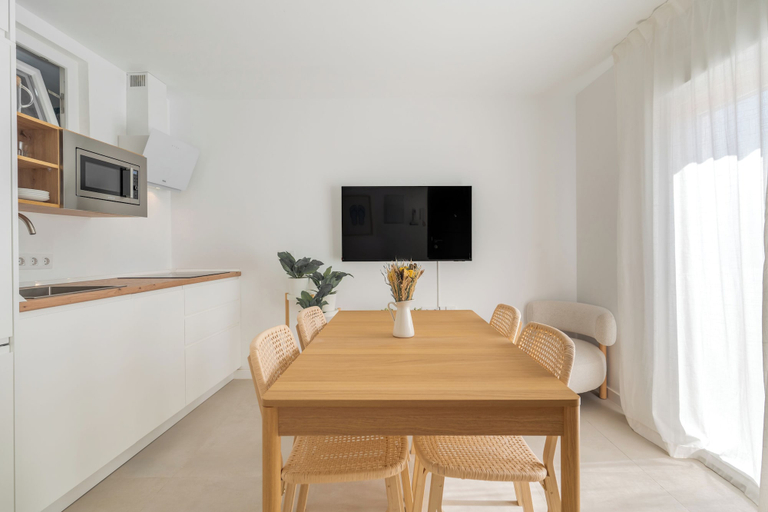 Dining room 4, 2-Bedroom Apartment in Guargacho, Tenerife sur, Santa Cruz de Tenerife