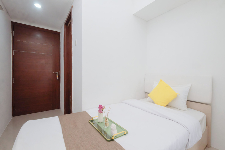 Room 4, Comfortable And Strategic Studio Room At Apartment Vittoria Residence, Jakarta Barat