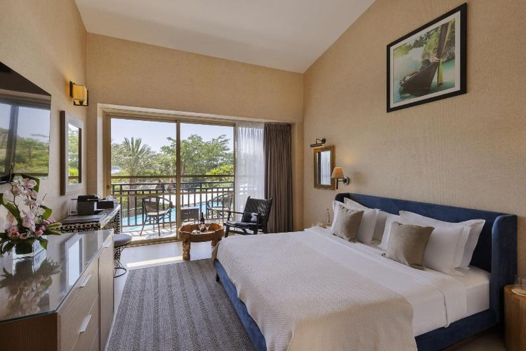 Bedroom 2, Royal Shangri-La