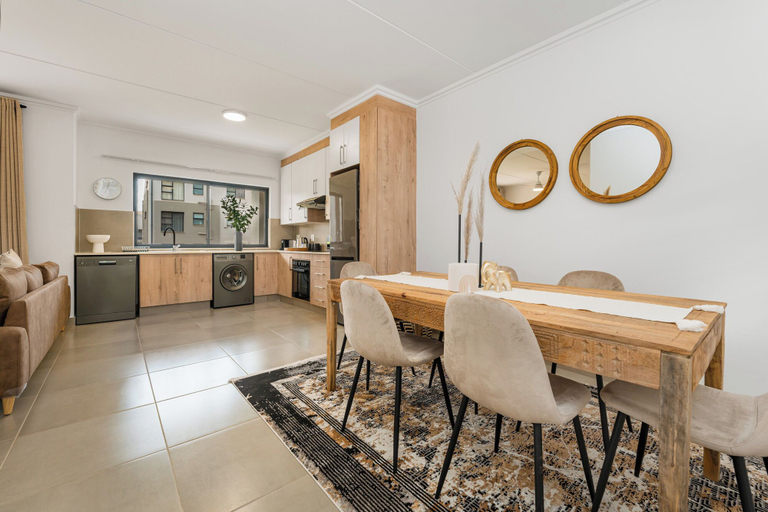Dining 3, Ballito Village Estate, iLembe