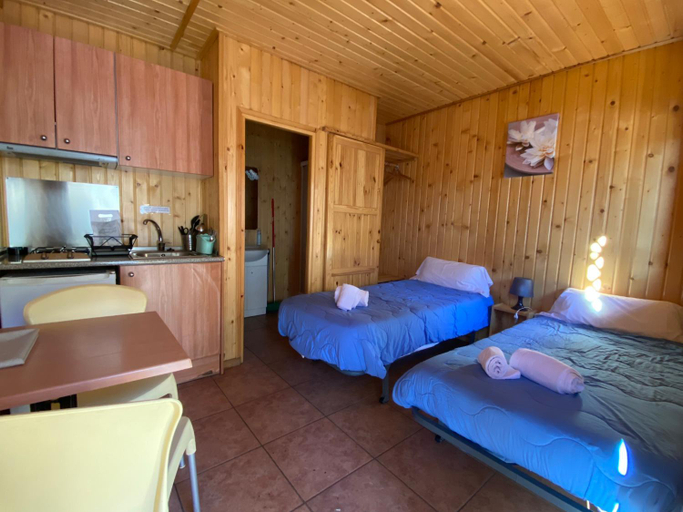 Bedroom 2, Camping Aneto, Huesca