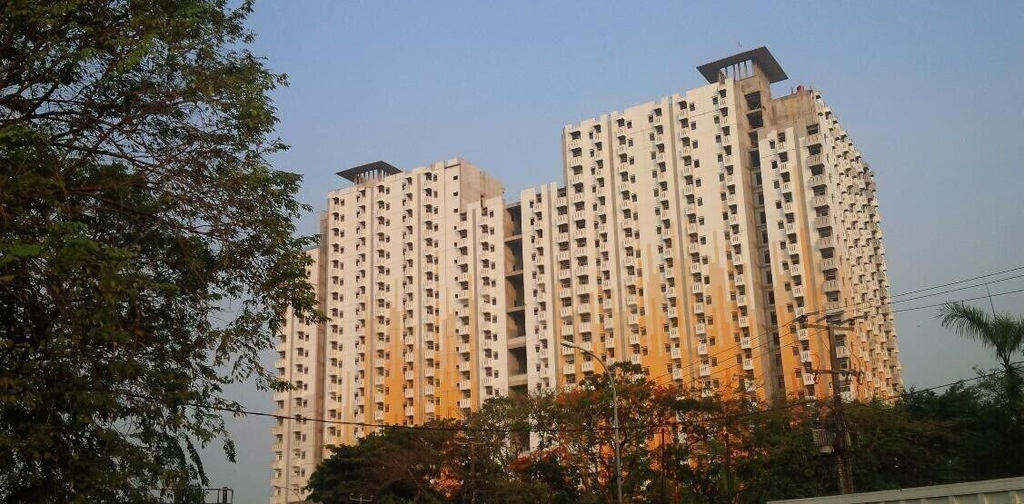 Exterior 5, Comfortable And Decent 2Br At Apartment Kemang View, Bekasi