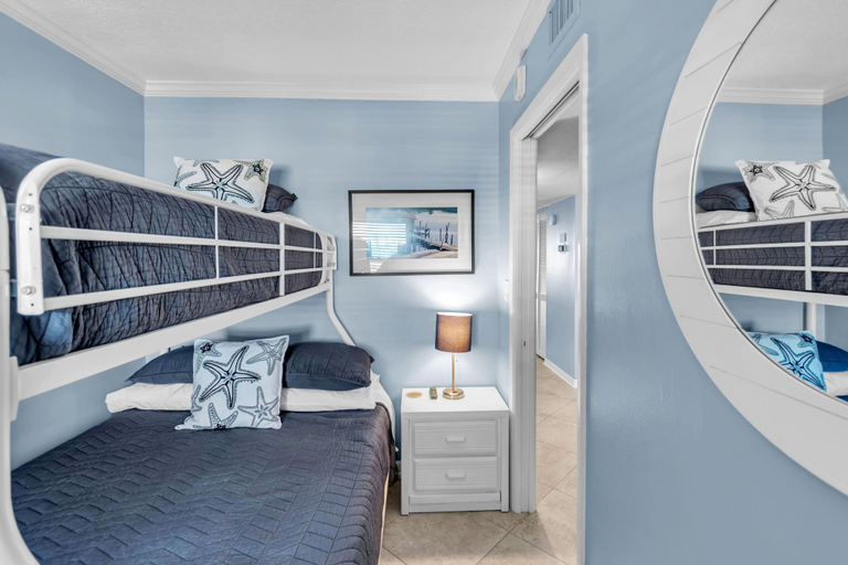 Bedroom 3, Villa Madeira 402 - Premier, Pinellas