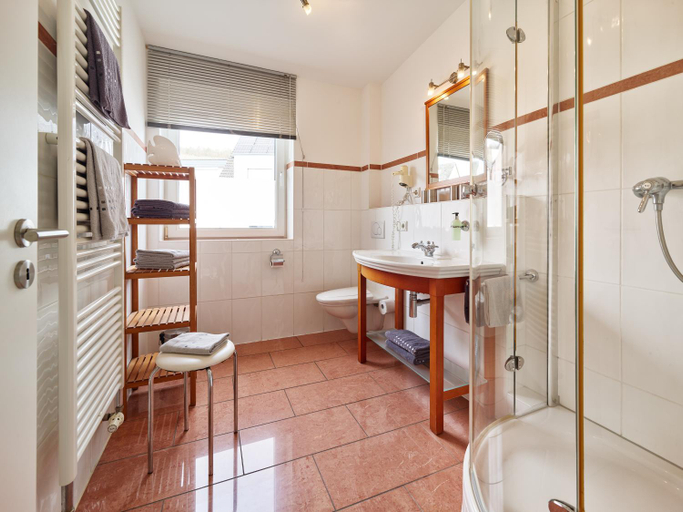 Bathroom 2, Ferienweingut Port, Bernkastel-Wittlich
