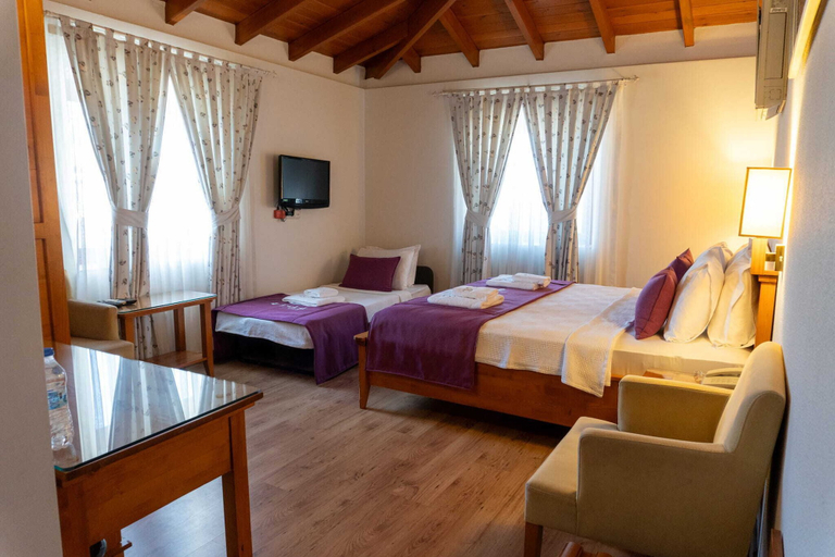 Bedroom 2, Leylak Boutique Hotel & Brasserie - Boutique Class, Çeşme