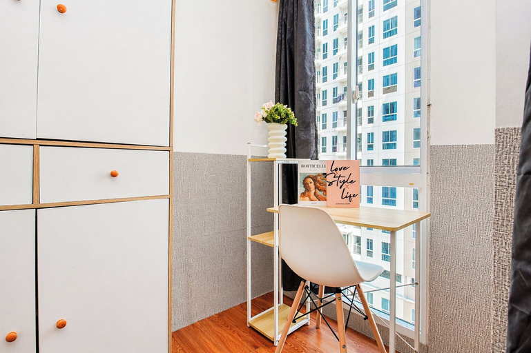 Interior 3, Compact Style Studio Apartment At Tokyo Riverside Pik 2 Near Nice, Tangerang