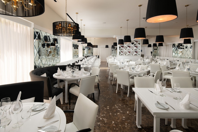 Food & Drinks 4, Melia Caribe Beach Resort - All Inclusive, Salvaleon de Higuey