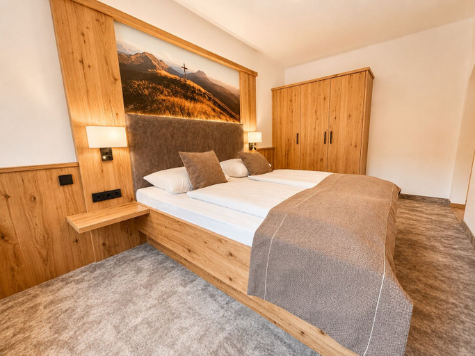 Bedroom 3, Hotel Bechlwirt, Kitzbühel