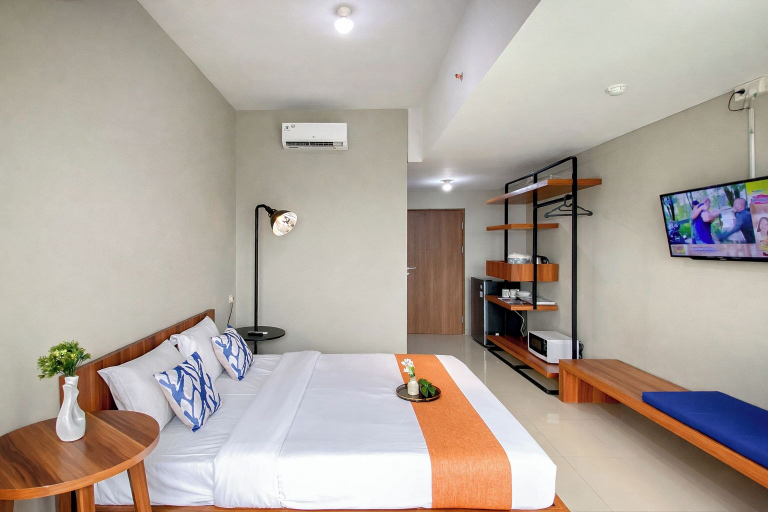 Room 2, Peaceful Studio No Kitchen At Apartment Lrt City Sentul - Royal Sentul Park, Bogor