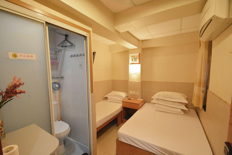 Bedroom 4, Wellyet Guest House, Kowloon