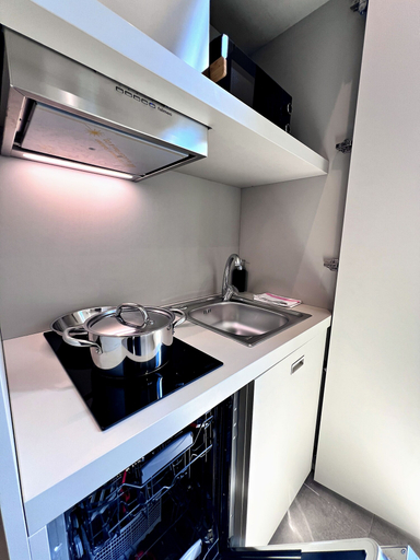 Private kitchen 4, My Residence d'Azur, Alpes-Maritimes