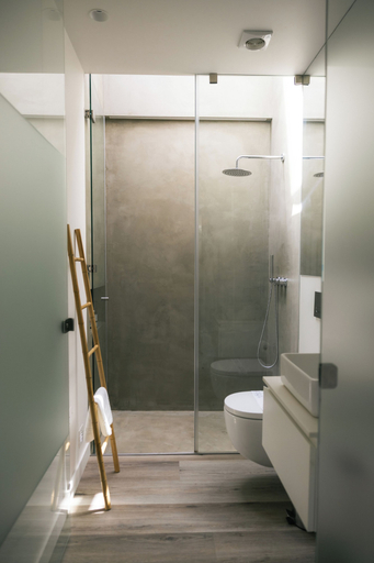 Bathroom 3, Quinta da Amendoeira - The Farmhouse, Évora