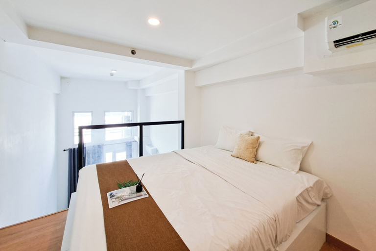 Room 2, Serene Loft Studio At Kingland Avenue Apartment, Tangerang