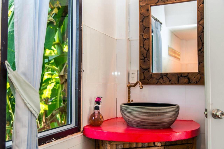 Bathroom 4, Zama Resort, Ko Phangan