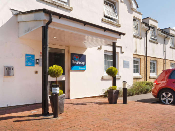 Exterior & Views 4, Travelodge Cardiff Airport Hotel, Vale of Glamorgan