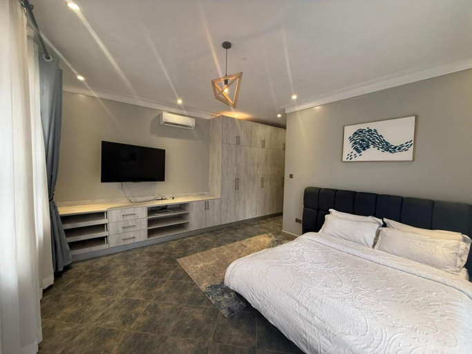 Bedroom, Bellwether Apartments, Kampala