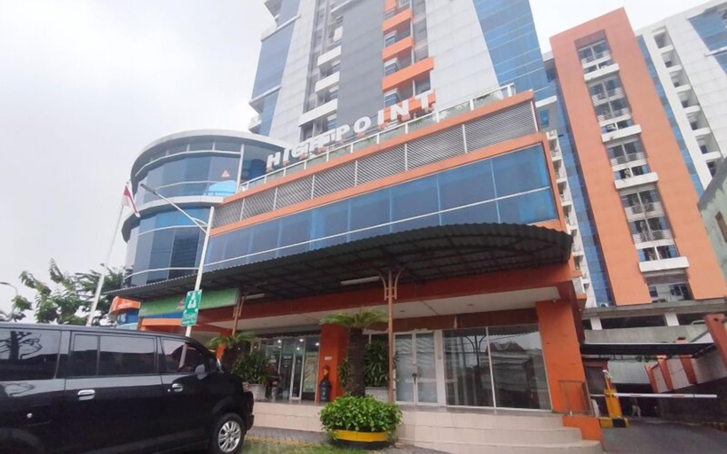 Others 3, Cozy Living 2Br Apartment At High Point Serviced, Surabaya