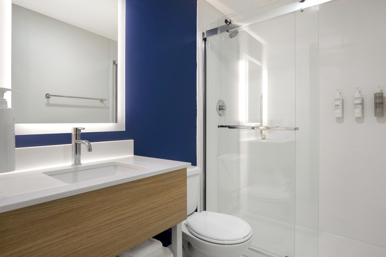 Bathroom 3, Spark by Hilton Edmundston, Madawaska