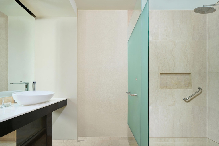 Bathroom 5, Four Points by Sheraton Bali, Ungasan, Badung