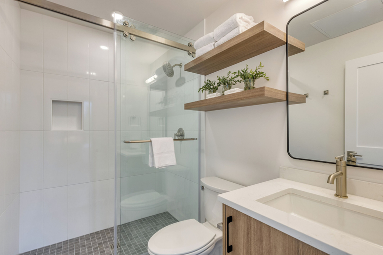 Bathroom 3, Aerie Residences by AvantStay, Deschutes