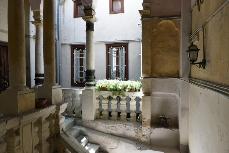 Others 4, Sisters residence, Bari