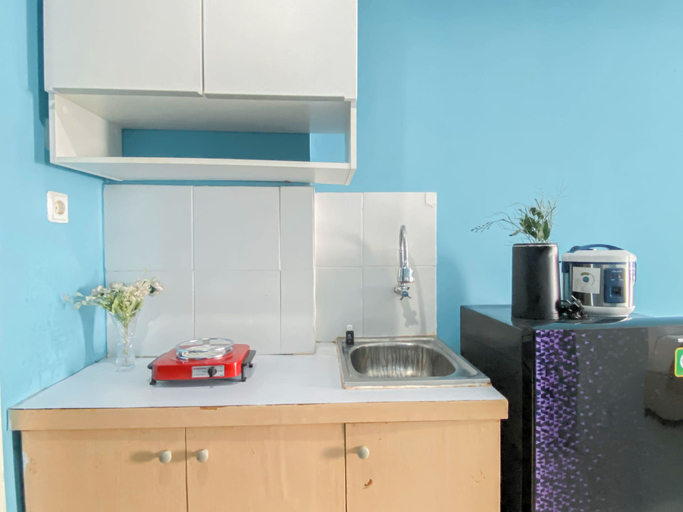 Interior 2, Neat Studio With Blue Toned Wall At Dramaga Tower Apartment, Bogor