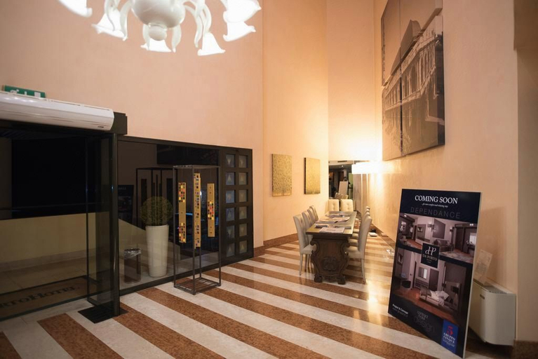 Others 4, Hotel Da Porto, Vicenza