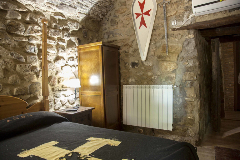 Bedroom 2, Castillo de Añón de Moncayo, Zaragoza