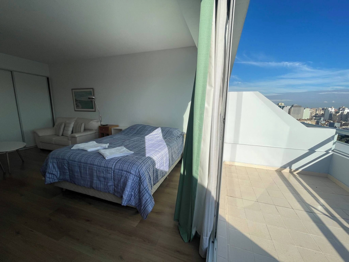 Room 2, Studio Apartment Panoramic View of BSAS Above 9 de Julio Avenue, Distrito Federal