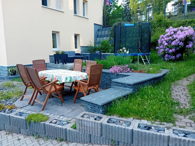 Others 3, Ferienwohnung mit Garten und Spielplatz, Vogtlandkreis