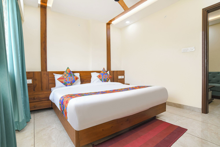 Bedroom 3, Hotel Rudraksha, Indore