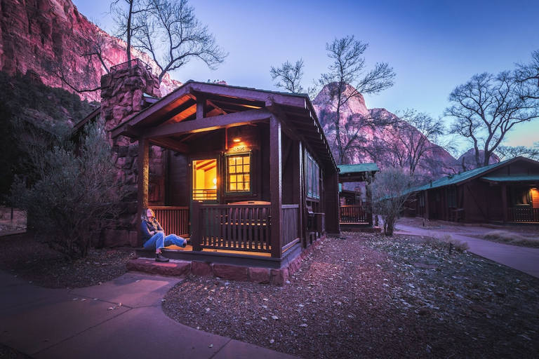 Exterior & Views 1, Zion Lodge Inside The Park, Washington