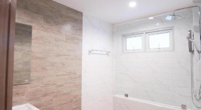 Bathroom 3, The Y House, Muang Chiang Mai