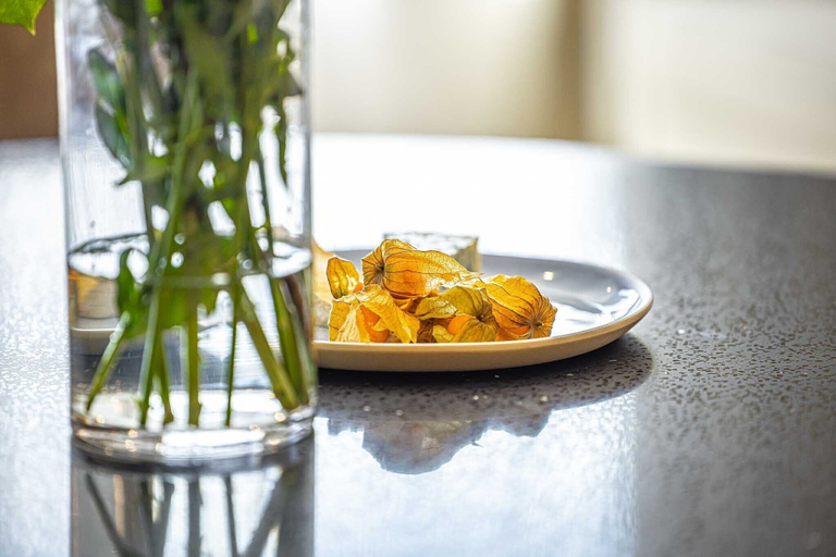 Food & Drinks 5, Farringdon Apartments by DMONTRIO, London