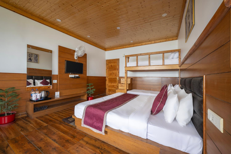 Bedroom 2, JK Dream View Kufri, Shimla