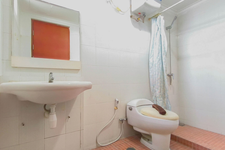 Others 2, Cozy Living 2Br Apartment At High Point Serviced, Surabaya