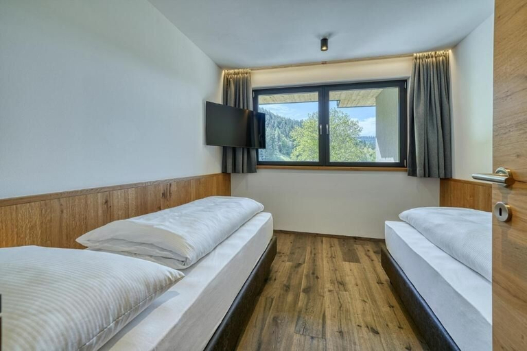 Bedroom 3, Hotel Avelina, Bolzano