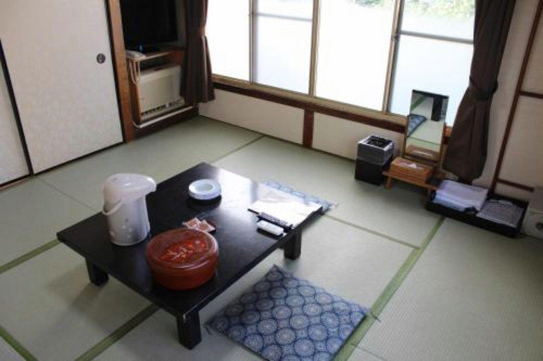 Bathroom 3, Kinokuniya Ryokan, Fujisawa