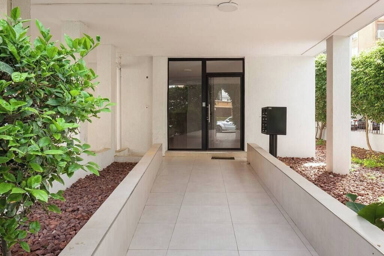 Terrace/patio, Bright 2BR Rooftop Walk to Beach