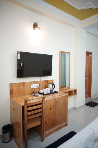 Room 4, Hotel Arijika View, Kullu